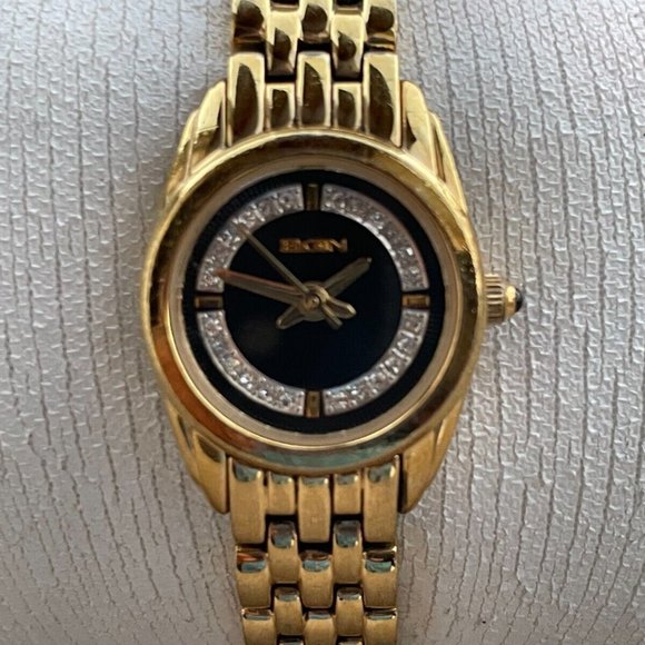 elgin Accessories - Vintage Elgin Women Wristwatch Crytal Accent Face Gold Tone Quartz Analog Watch